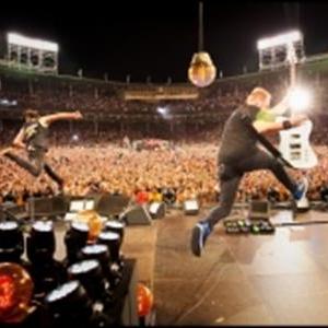 See Pearl Jam live on tour