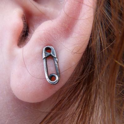 Show support for others- wear a safety pin