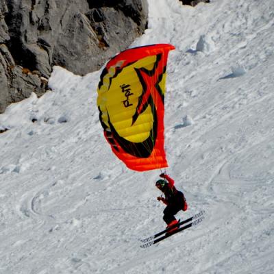 Ski paragliding
