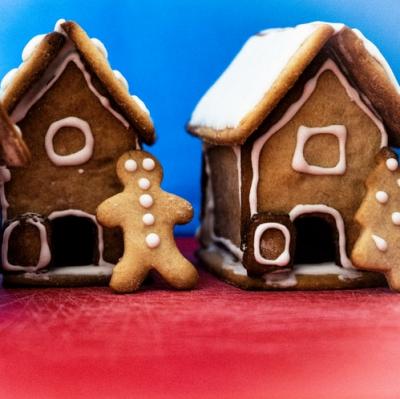 Create a gingerbread house
