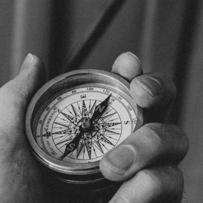 Navigate somewhere only by compass