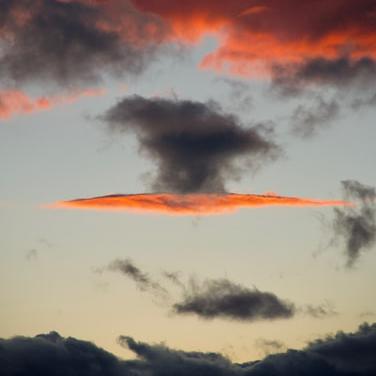 See a cloud shaped like an alien spacecraft