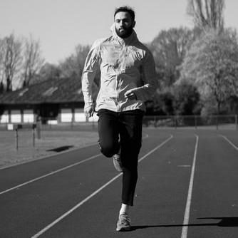 Run 100 laps of a running track