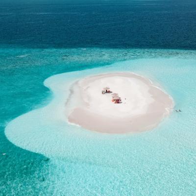 Sunbathe on an atoll