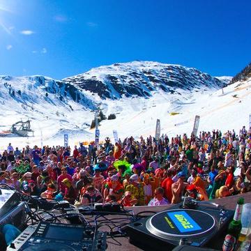 Go to Snowbombing festival
