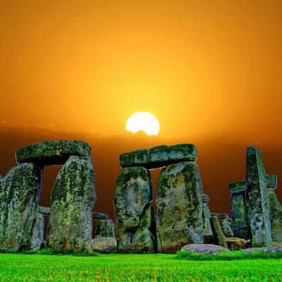 Celebrate the summer solstice at Stonehenge