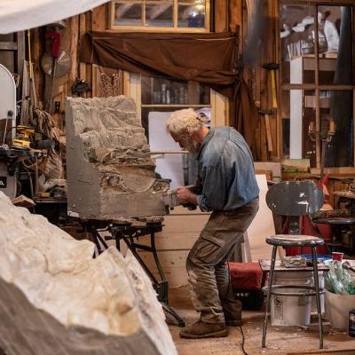 Watch a stonemason at work