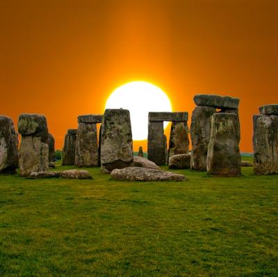 Watch the sun rise at Stonehenge