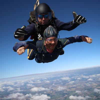 Tandem skydiving