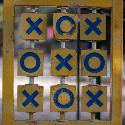 Play noughts and crosses