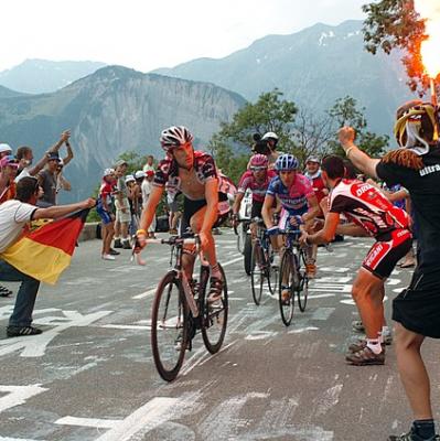 See a stage of the Tour de France live