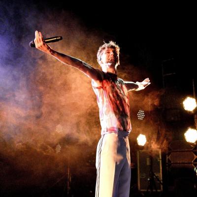 See Troye Sivan perform live