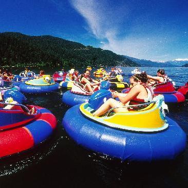 Rides in a bumper boat